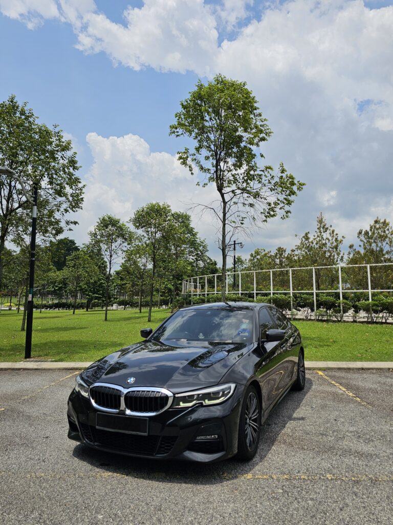 BMW 320i